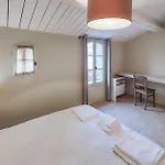 Lovely In Saint-laurent-de-la-ca With Wifi Nyaraló *